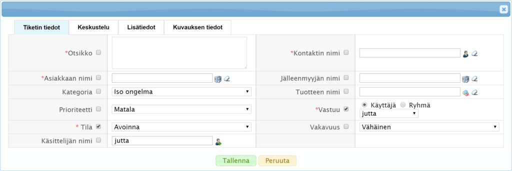 Kuvakaappaus ohjelmistokäyttöliittymästä, jossa on erilaisia kenttiä, kuten otsikko, tila ja prioriteetti.