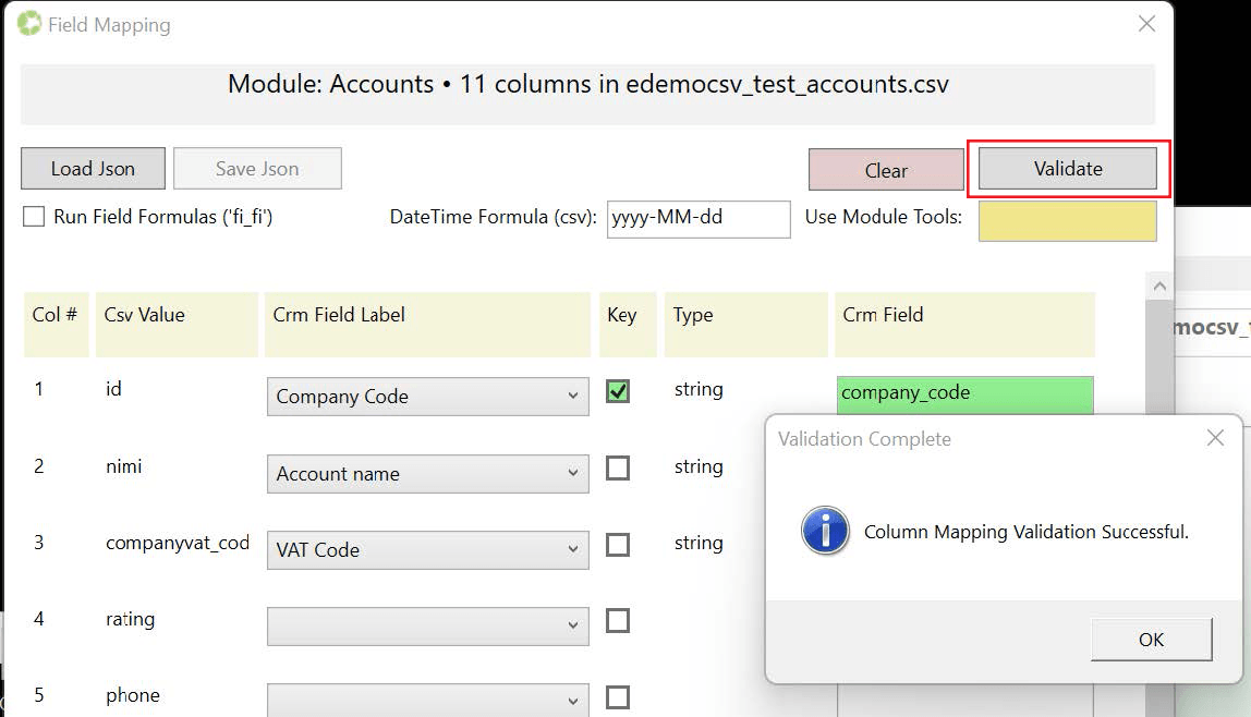 Ohjelmiston käyttöliittymä, jossa näkyy CSV:n ja CRM:n välinen kenttäkartoitus ja ”Validation Complete” -viesti.