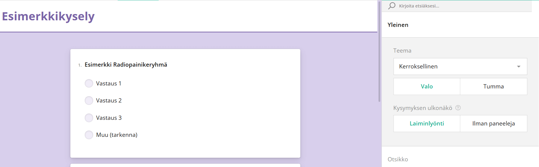 Kuvakaappaus verkkokyselyn käyttöliittymästä, jossa on radiopainikeryhmäkysymys ja teeman asetukset.